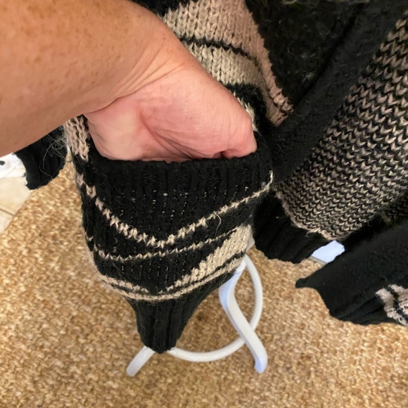 Mossimo Boho Aztec Soft Open Front Cardigan LS M - Picture 3 of 7